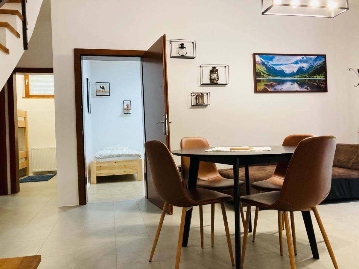 Family House Apartma Мозирє Екстер'єр фото