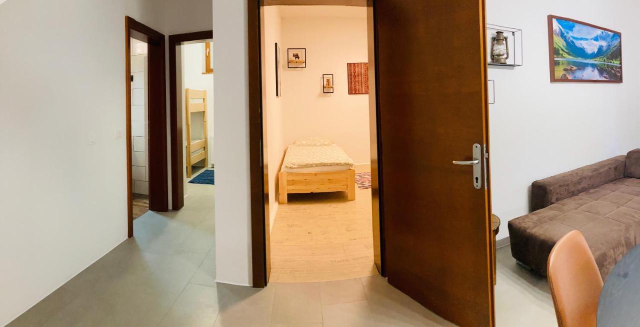 Family House Apartma Мозирє Екстер'єр фото